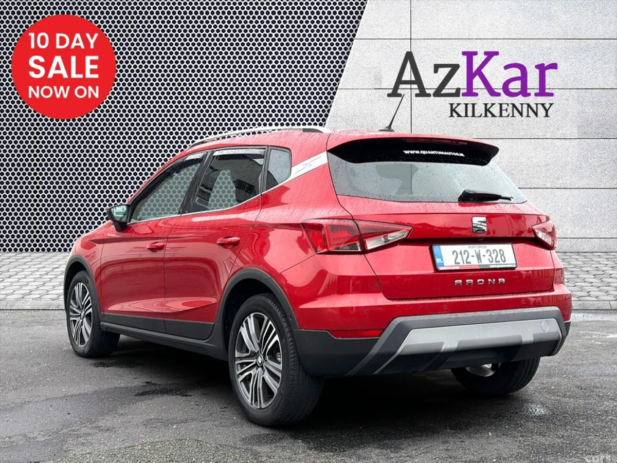SEAT Arona Hatchback, Petrol, 2021, Red