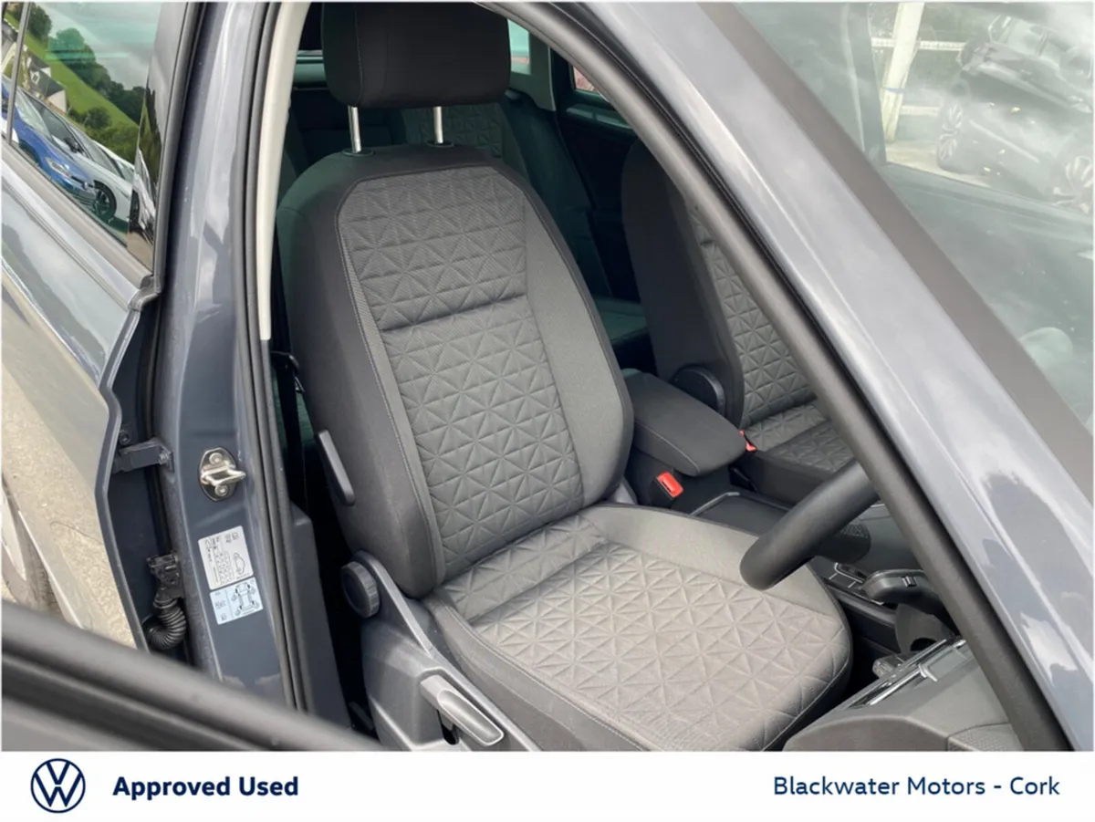 Volkswagen Tiguan SUV, Diesel, 2023, Grey