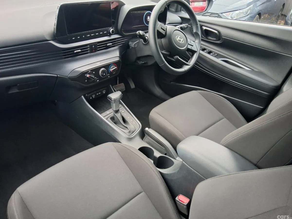 Hyundai i20 Hatchback, Petrol, 2026, Blue