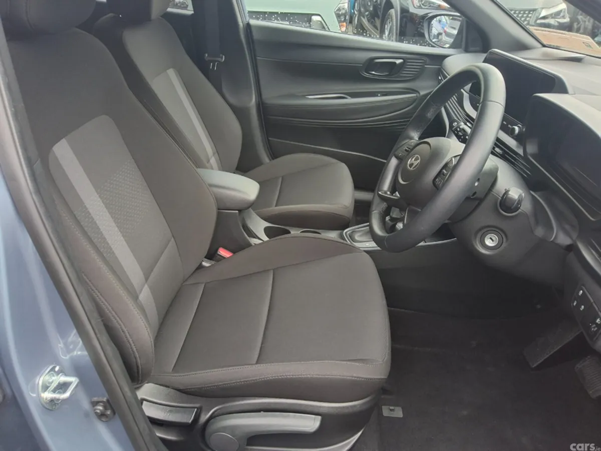 Hyundai i20 Hatchback, Petrol, 2026, Blue