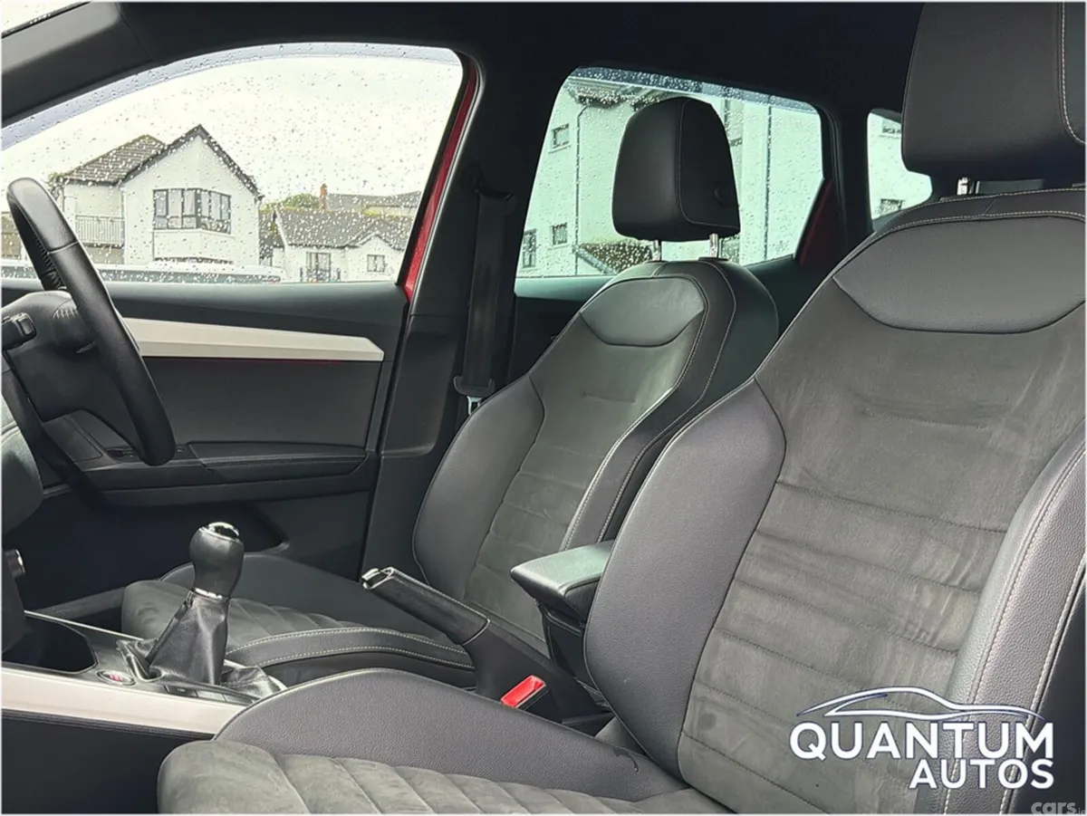 SEAT Arona SUV, Petrol, 2021, Red