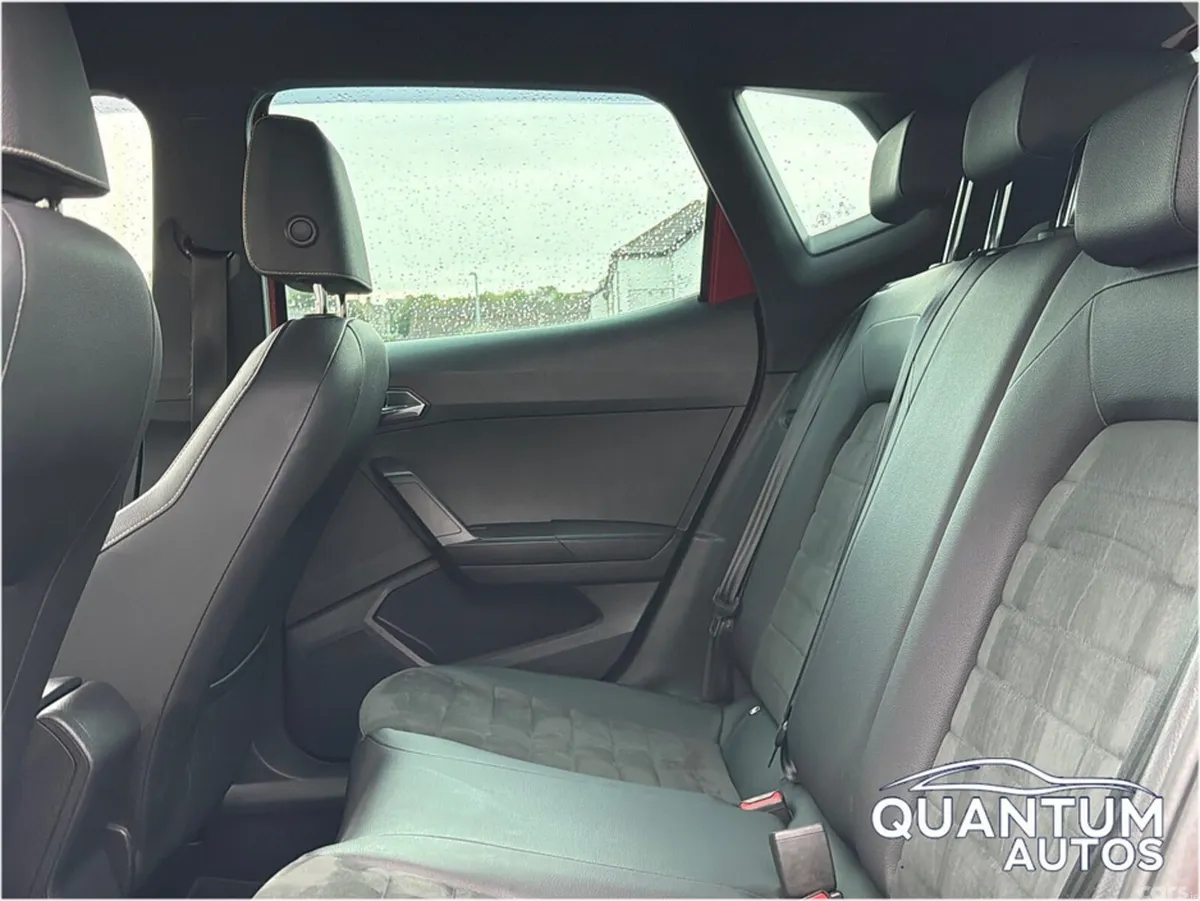 SEAT Arona SUV, Petrol, 2021, Red