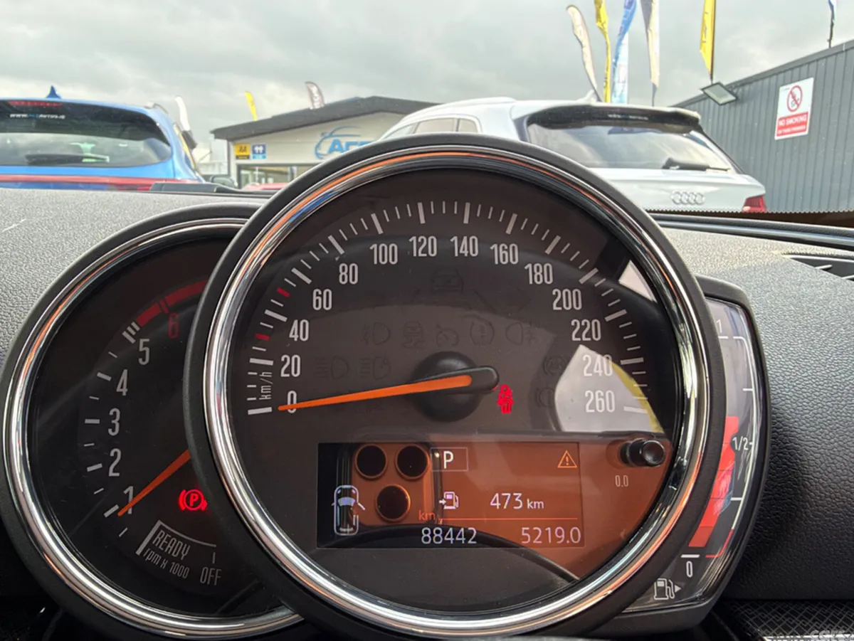 Mini Clubman Estate, Diesel, 2020, Red