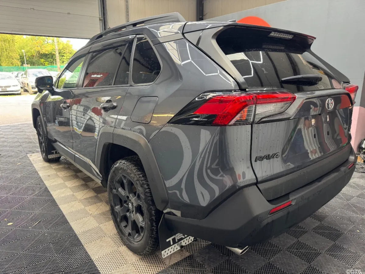 Toyota RAV4 SUV, Petrol Hybrid, 2025, Grey