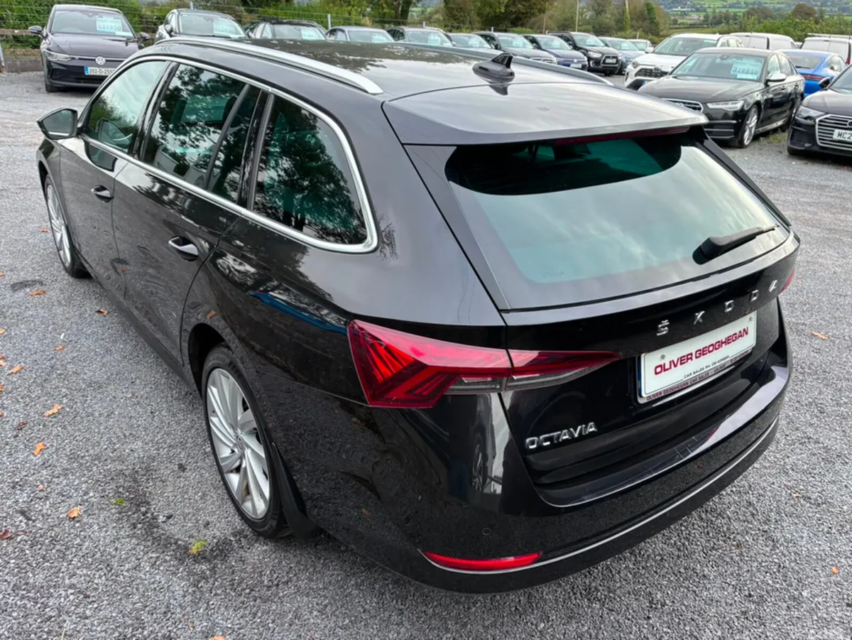 Skoda Octavia Estate, Diesel, 2023, Black