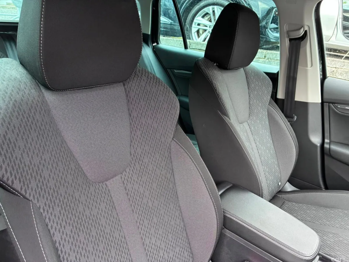 Skoda Octavia Estate, Diesel, 2023, Black