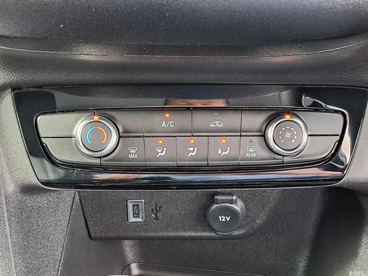 Opel Corsa Hatchback, Petrol, 2025, Silver