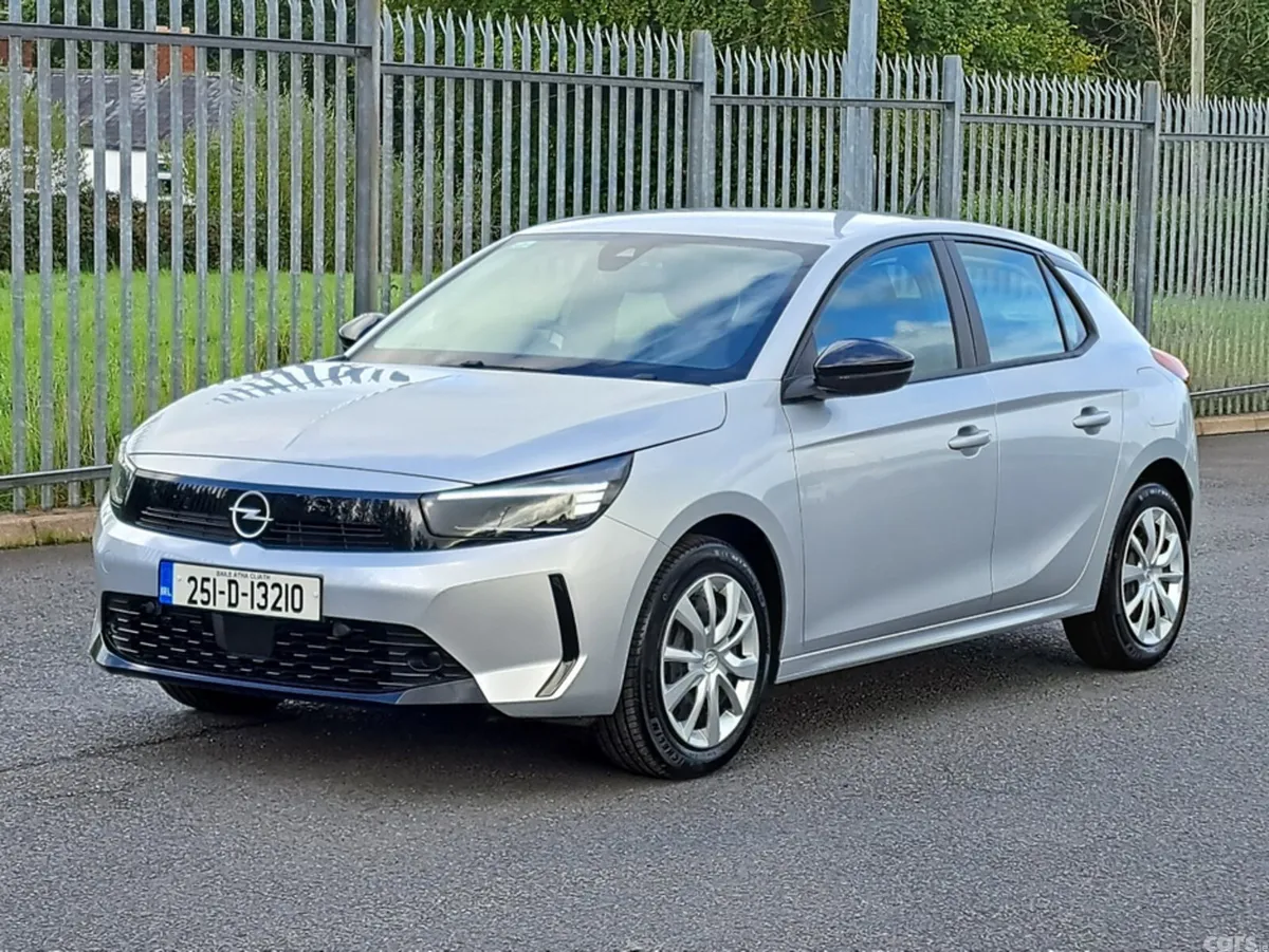 Opel Corsa Hatchback, Petrol, 2025, Silver