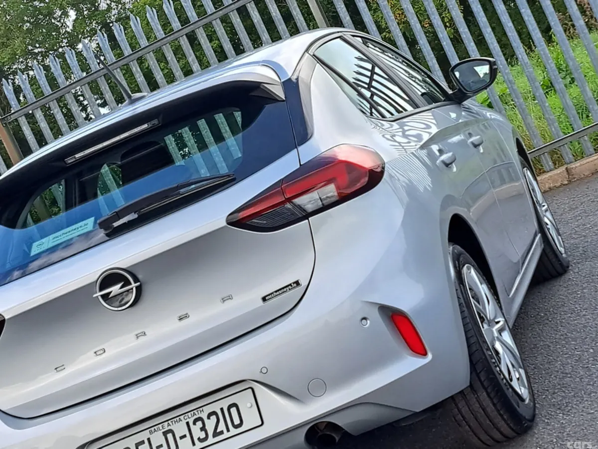Opel Corsa Hatchback, Petrol, 2025, Silver