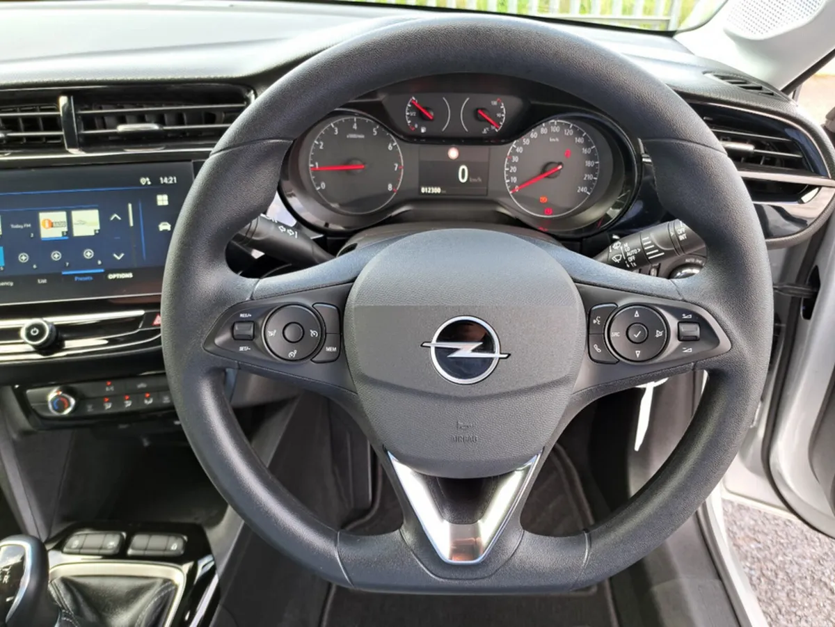 Opel Corsa Hatchback, Petrol, 2025, Silver