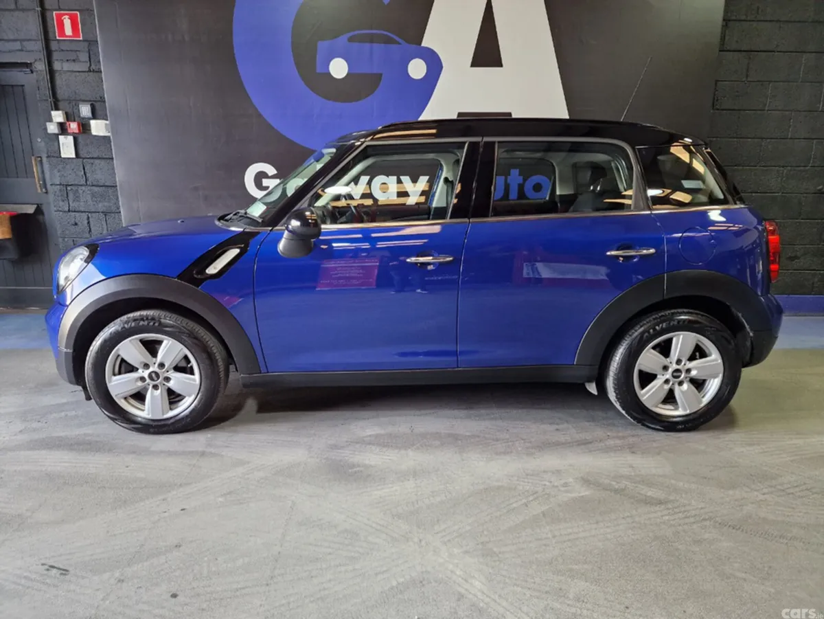 Mini Countryman Hatchback, Petrol, 2016, Blue