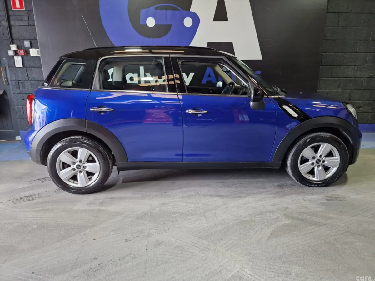 Mini Countryman Hatchback, Petrol, 2016, Blue