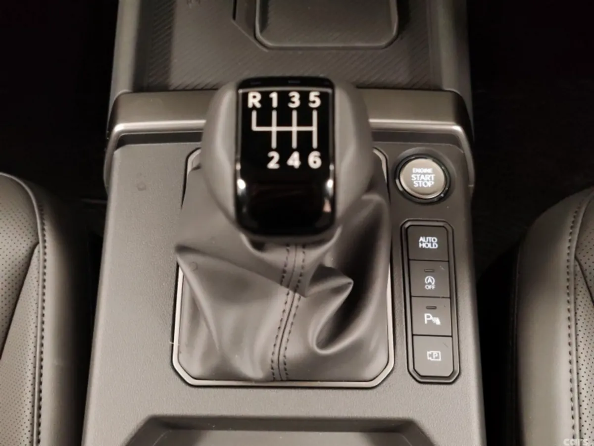 Kia Seltos SUV, Petrol Hybrid, 2027, Blue