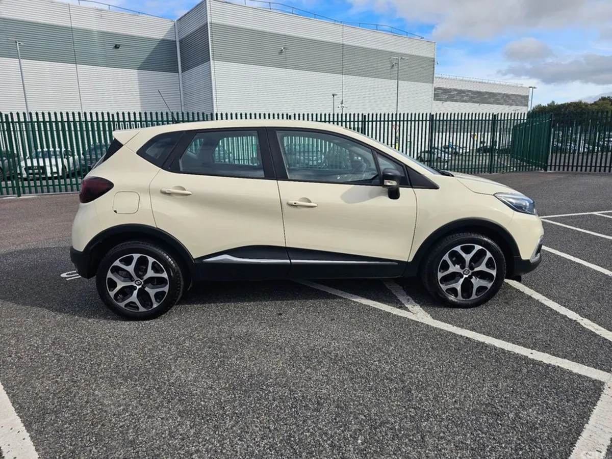 Renault Captur Hatchback, Diesel, 2018, Brown