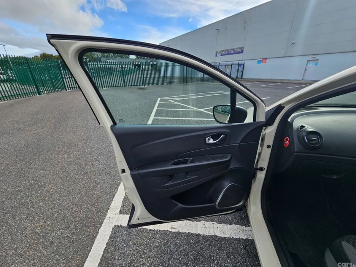 Renault Captur Hatchback, Diesel, 2018, Brown