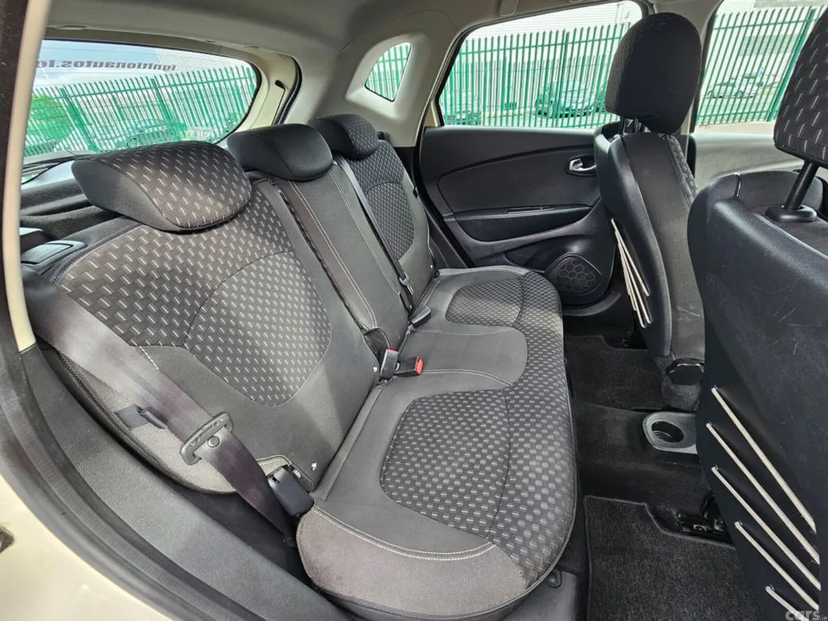 Renault Captur Hatchback, Diesel, 2018, Brown