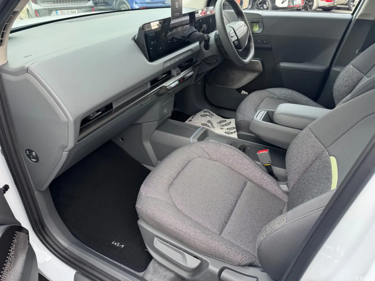 Kia EV2 Hatchback, Electric, 2026, White