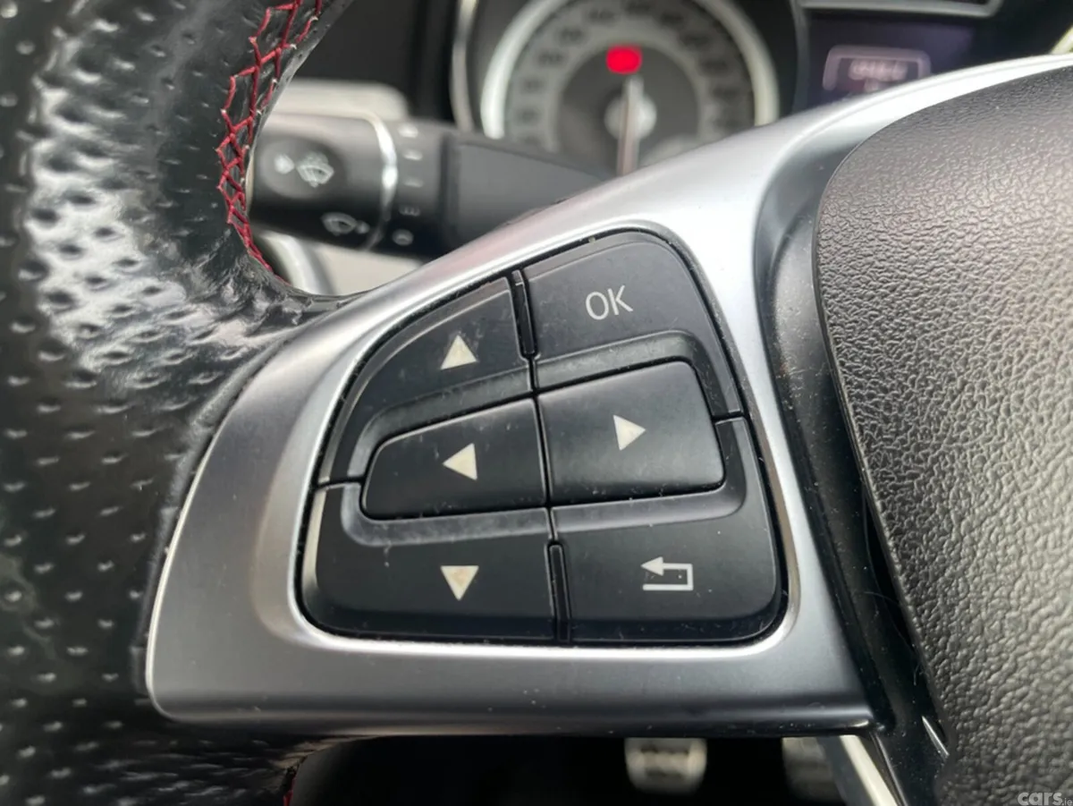 Mercedes-Benz CLA Saloon, Petrol, 2015, Red