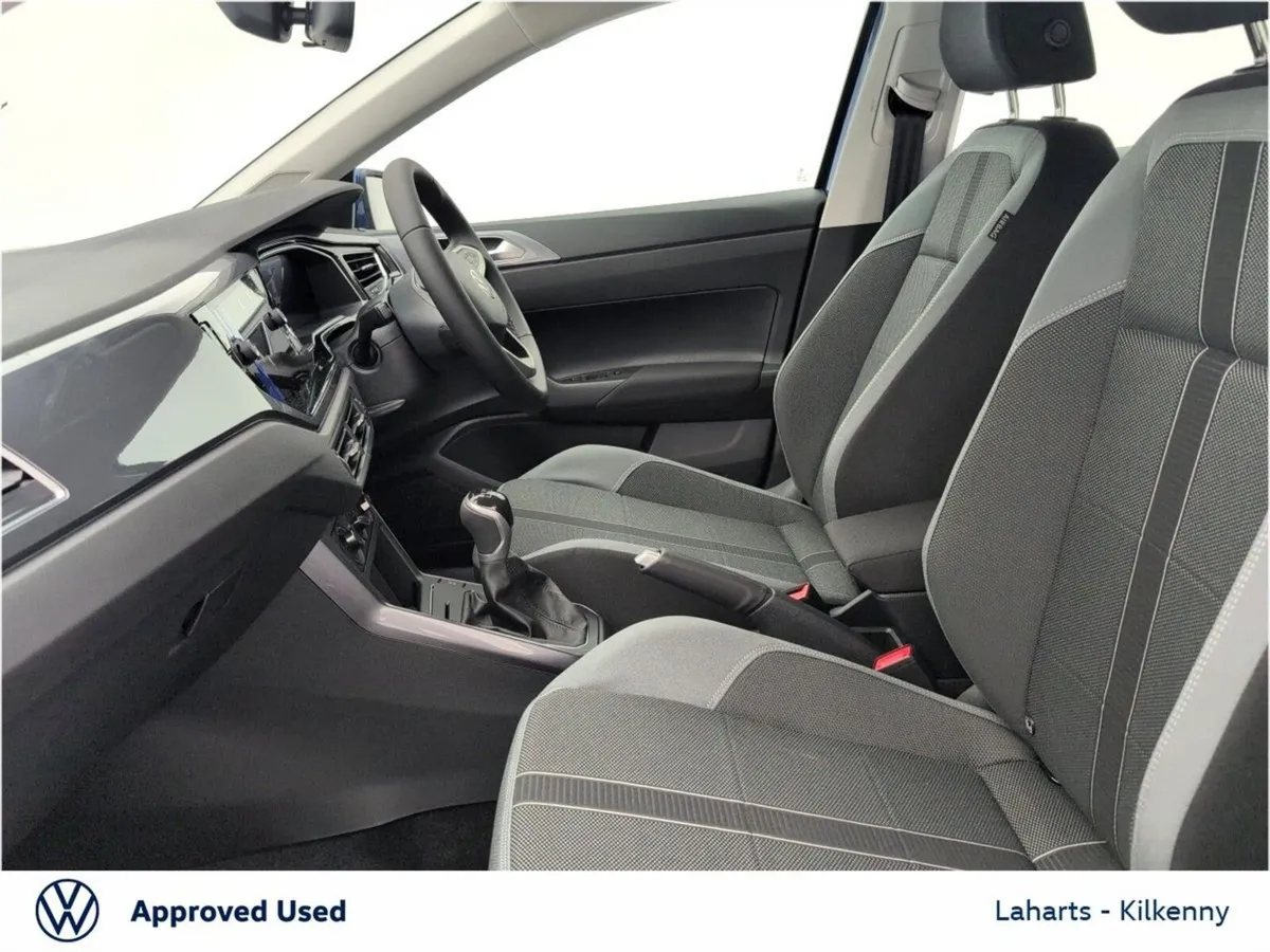 Volkswagen Polo Hatchback, Petrol, 2026, Blue