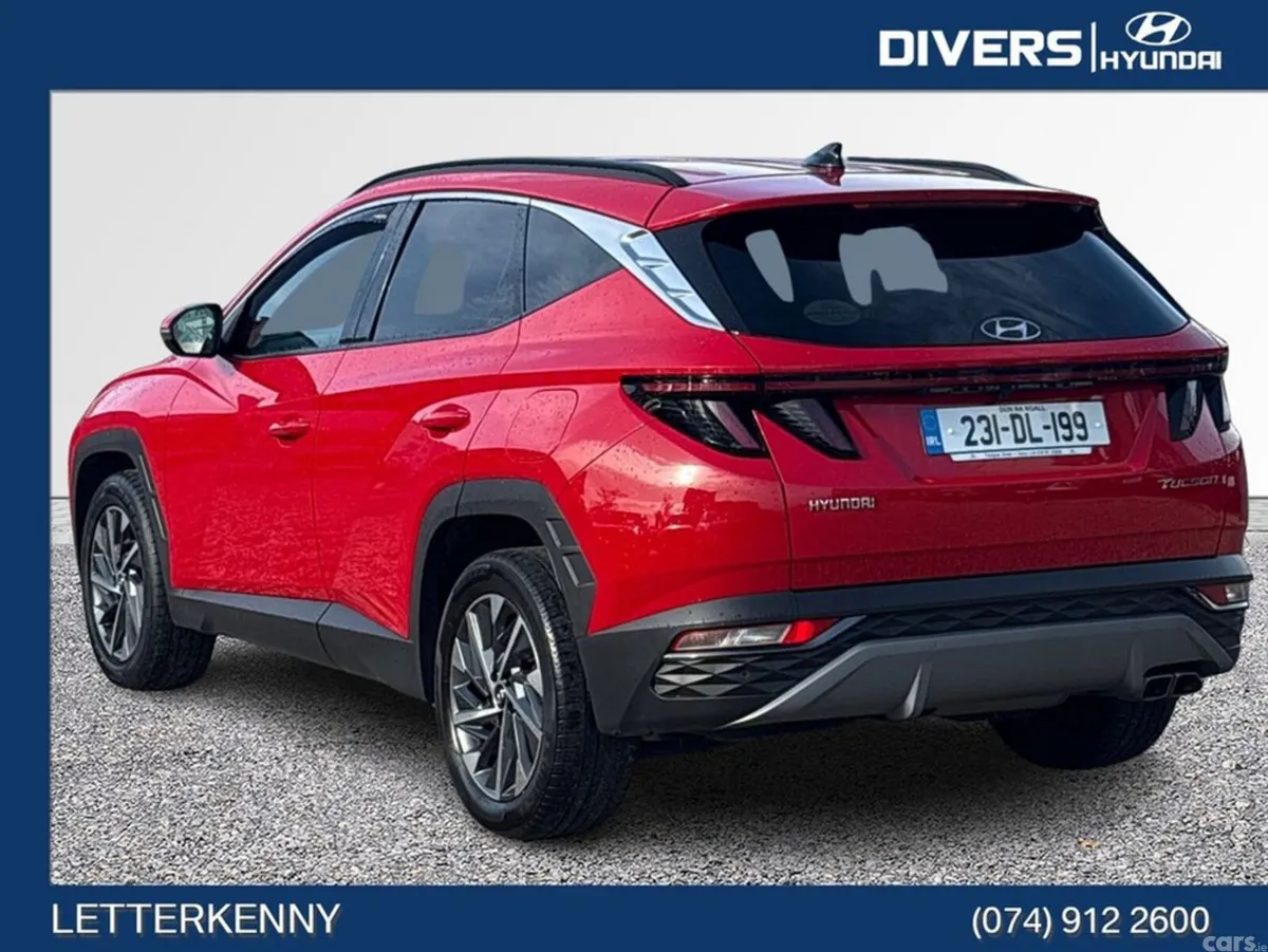 Hyundai Tucson MPV, Diesel, 2023, Red