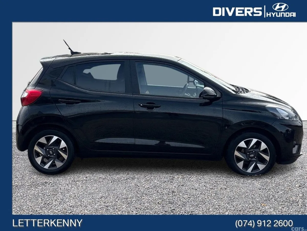 Hyundai i10 Hatchback, Petrol, 2024, Black