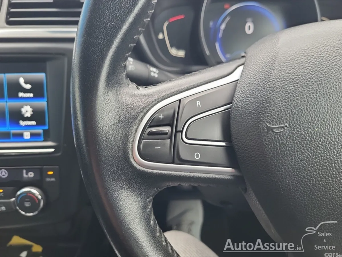 Renault Kadjar SUV, Diesel, 2017, Grey