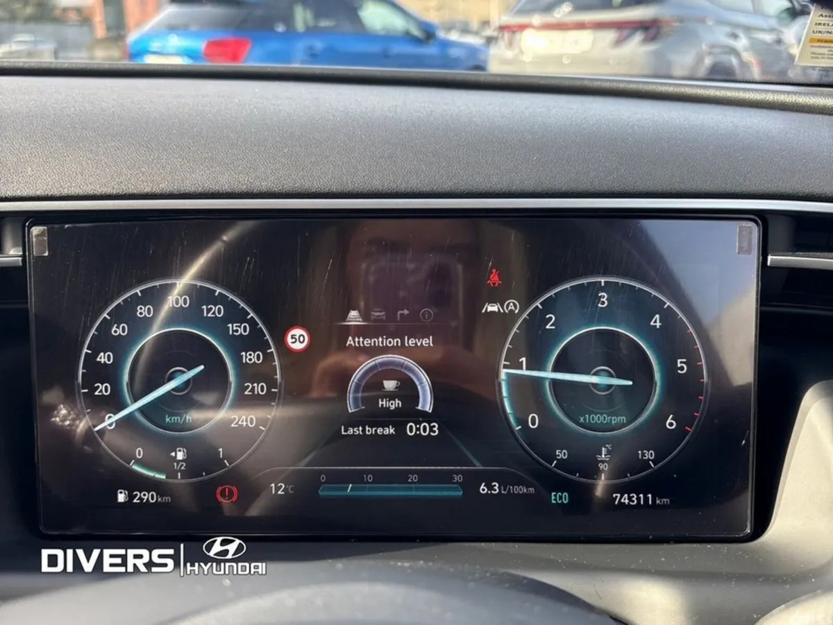 Hyundai Tucson MPV, Diesel, 2023, Red