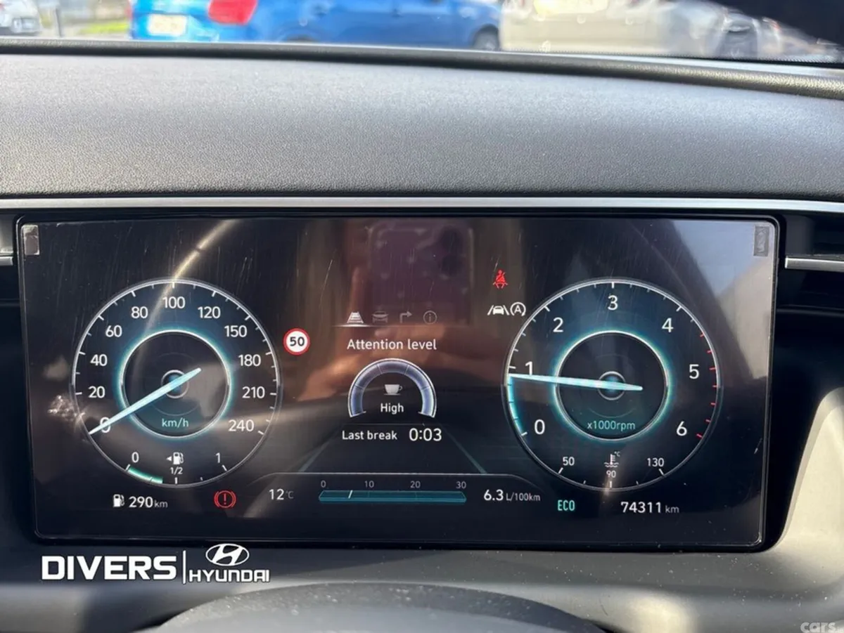 Hyundai Tucson MPV, Diesel, 2023, Red