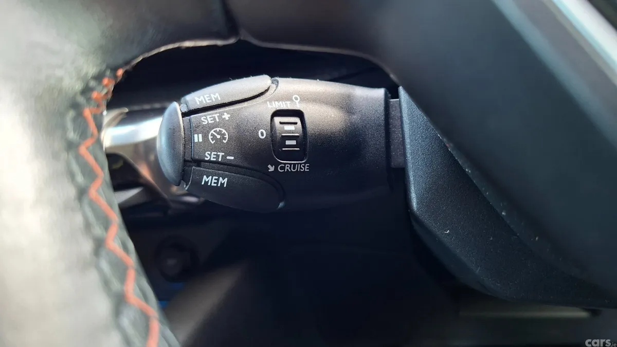 Peugeot 3008 SUV, Diesel, 2017, Brown