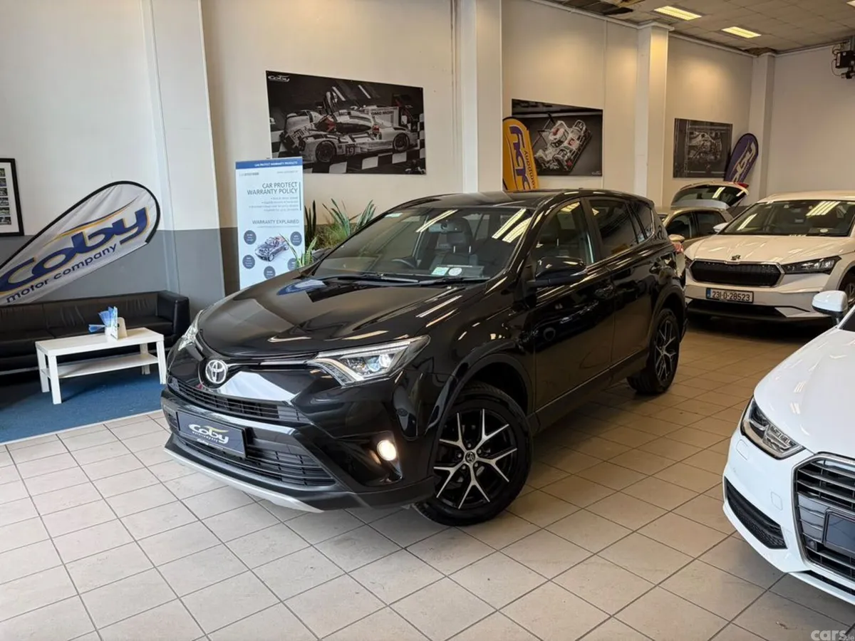Toyota RAV4 MPV, Diesel, 2016, Black