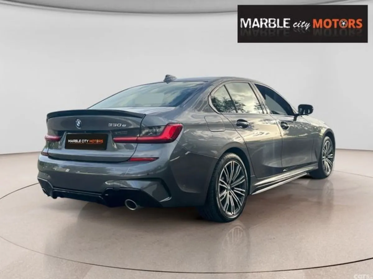 BMW 3-Series Saloon, Petrol Plug-in Hybrid, 2019, Grey
