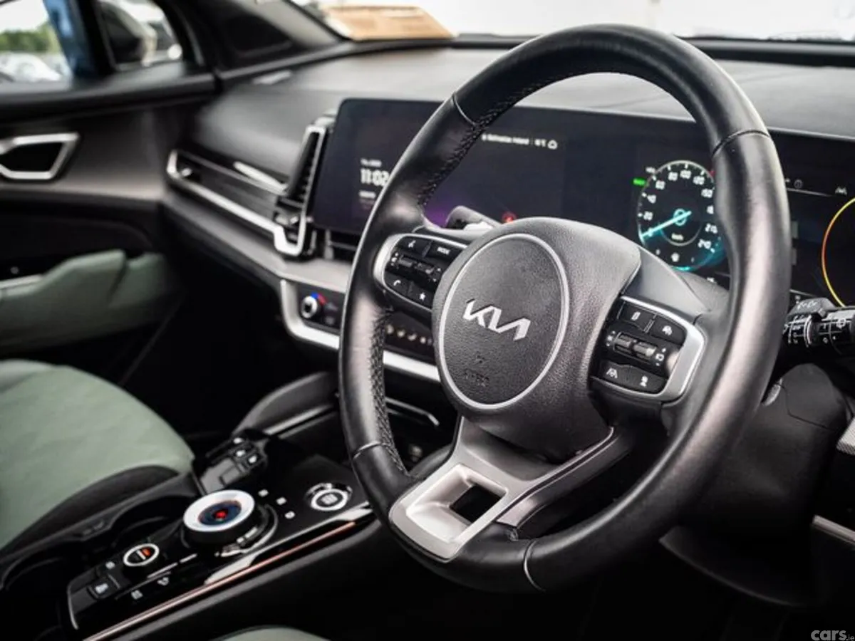 Kia Sportage MPV, Petrol Plug-in Hybrid, 2024, Grey