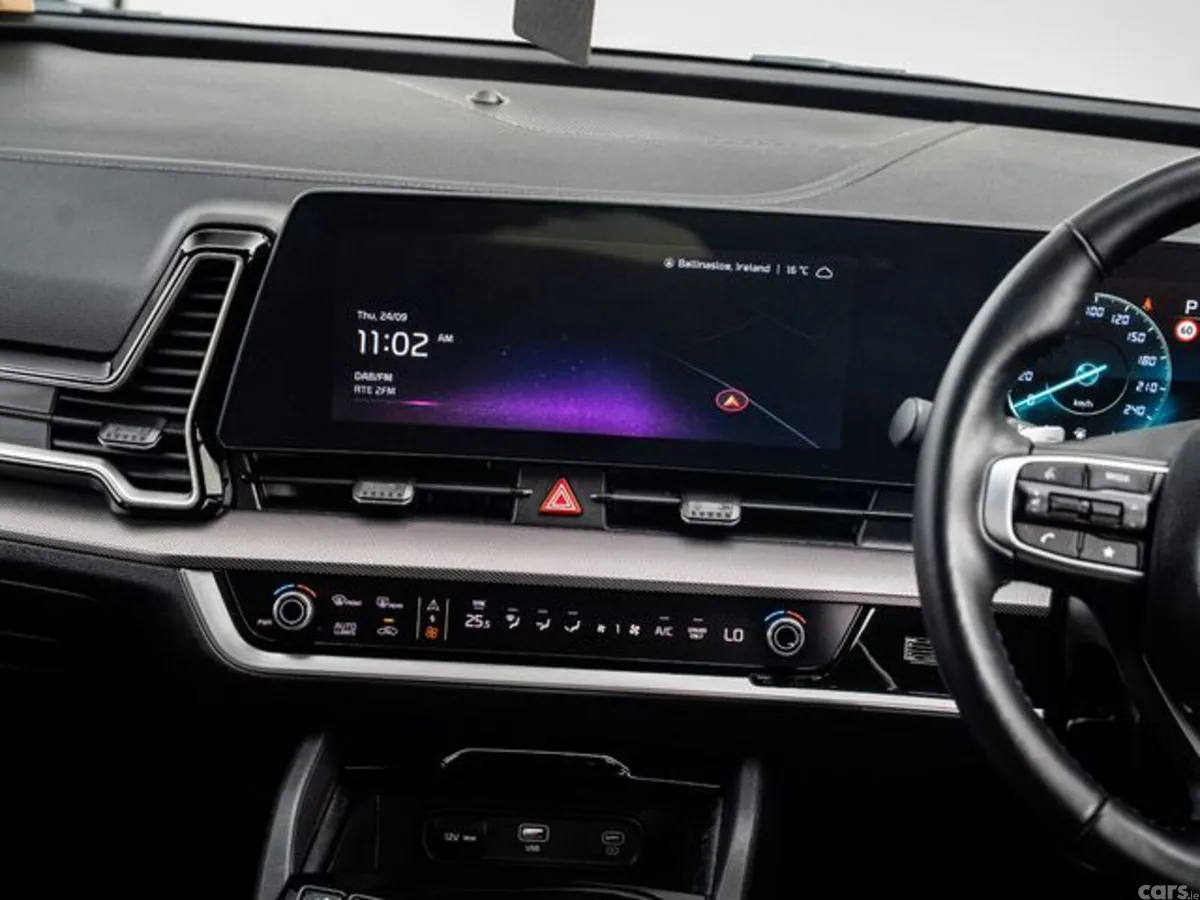 Kia Sportage MPV, Petrol Plug-in Hybrid, 2024, Grey