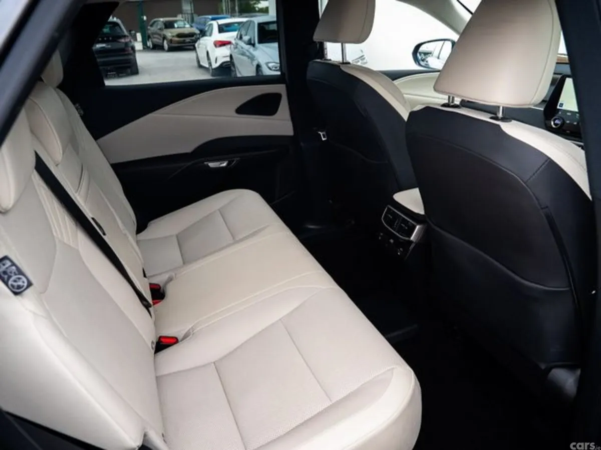 Lexus RX Estate, Petrol Hybrid, 2024, Grey