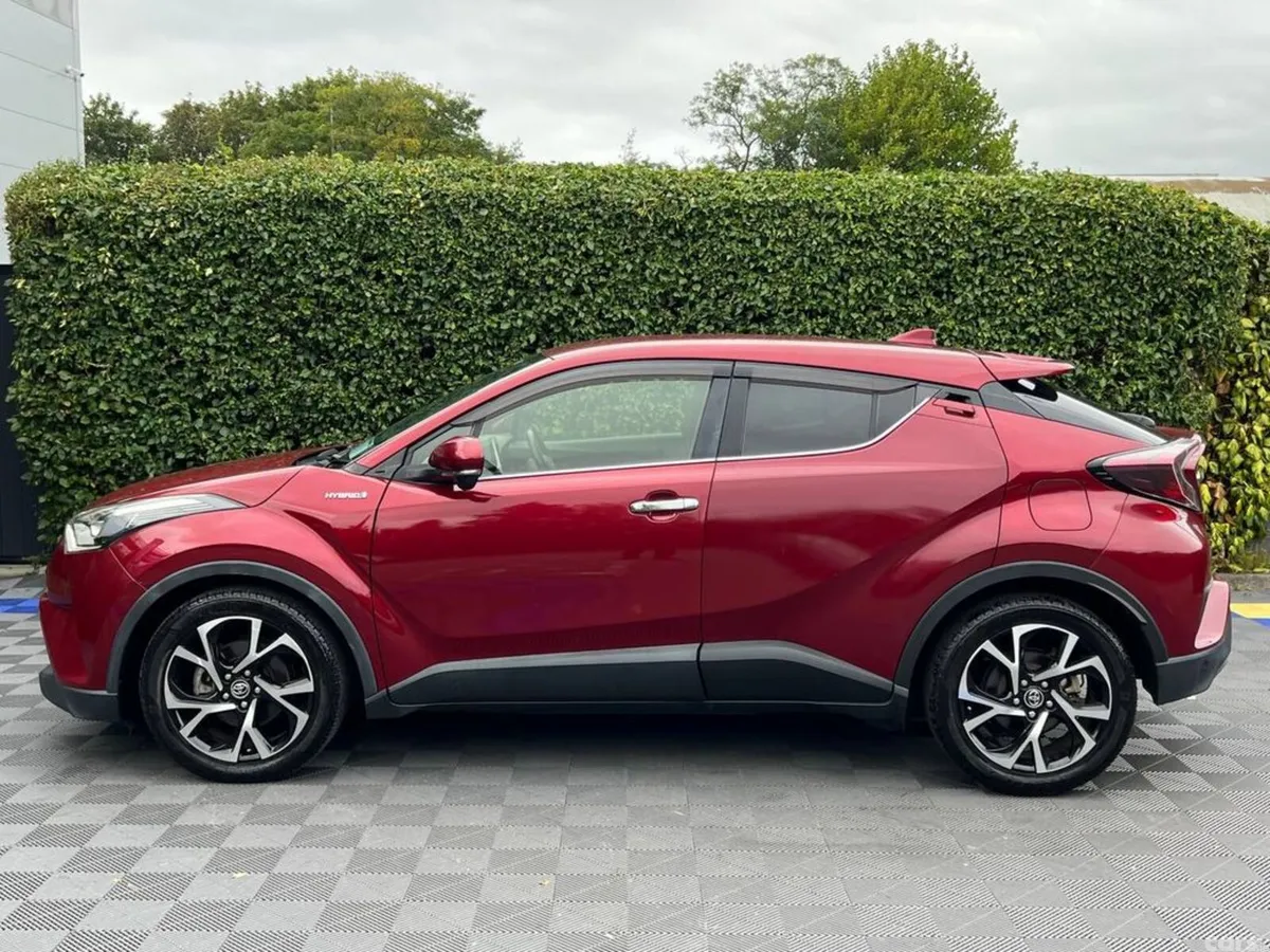 Toyota C-HR SUV, Petrol Hybrid, 2018, Red