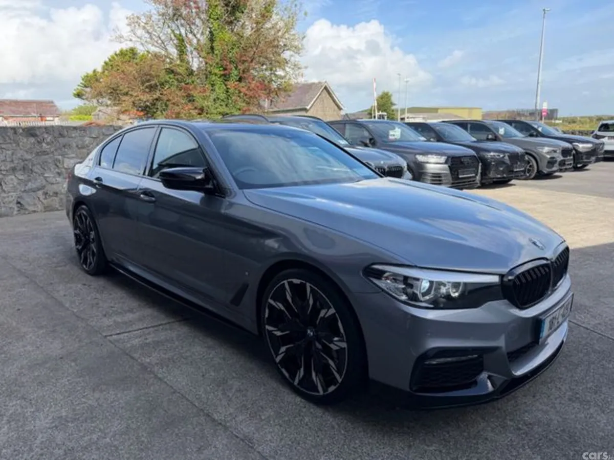 BMW 5-Series Saloon, Petrol Plug-in Hybrid, 2018, Blue