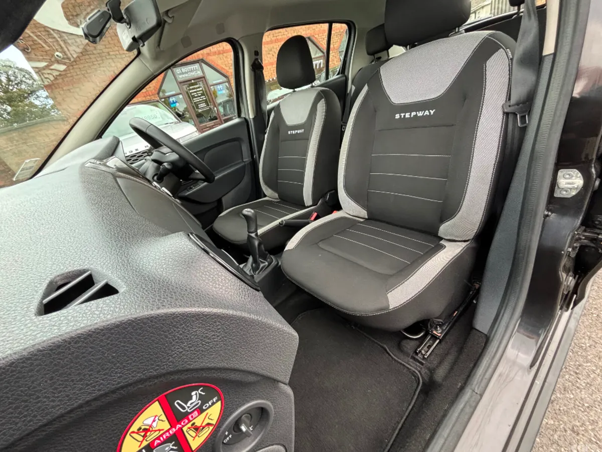 Dacia Sandero Stepway Hatchback, Petrol, 2021, Black