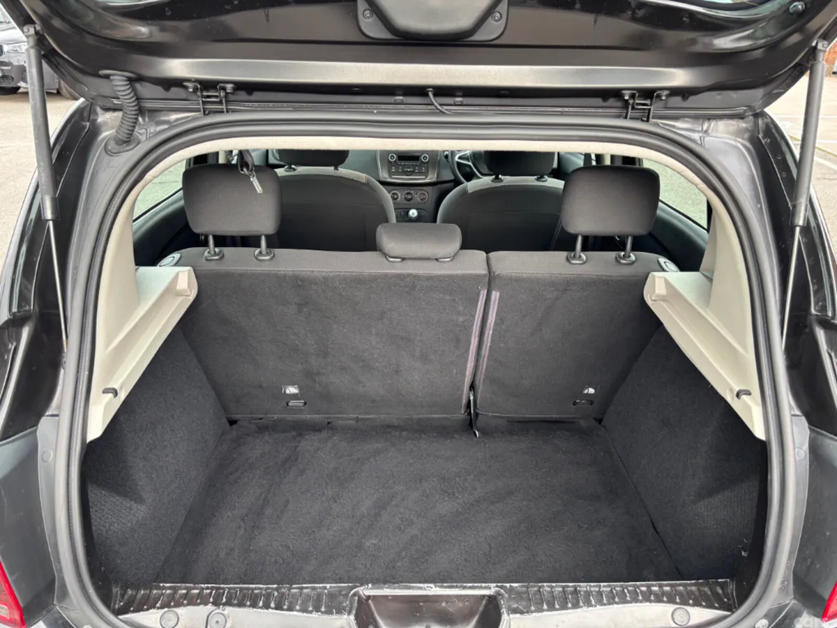 Dacia Sandero Stepway Hatchback, Petrol, 2021, Black