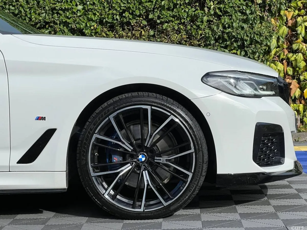 BMW 5-Series Saloon, Petrol Plug-in Hybrid, 2021, White