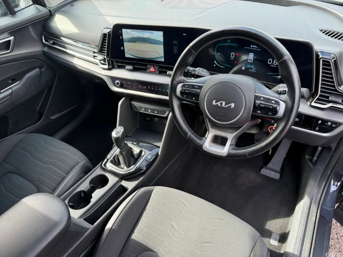 Kia Sportage SUV, Diesel Hybrid, 2023, Grey