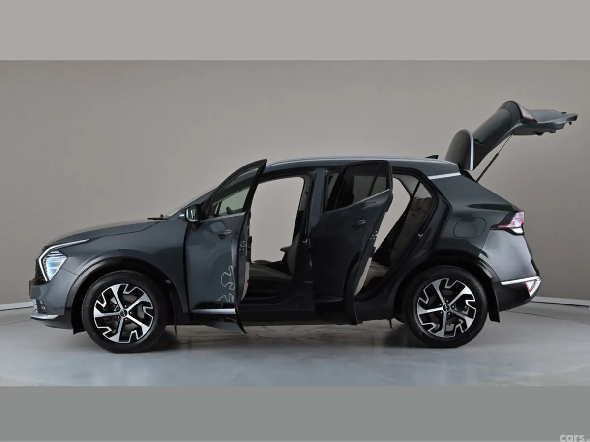 Kia Sportage SUV, Diesel, 2022, Grey