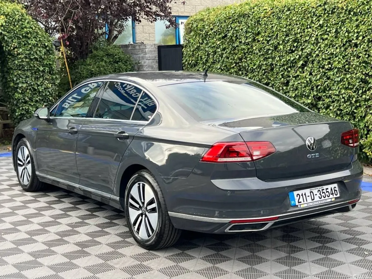 Volkswagen Passat Saloon, Petrol Plug-in Hybrid, 2021, Grey