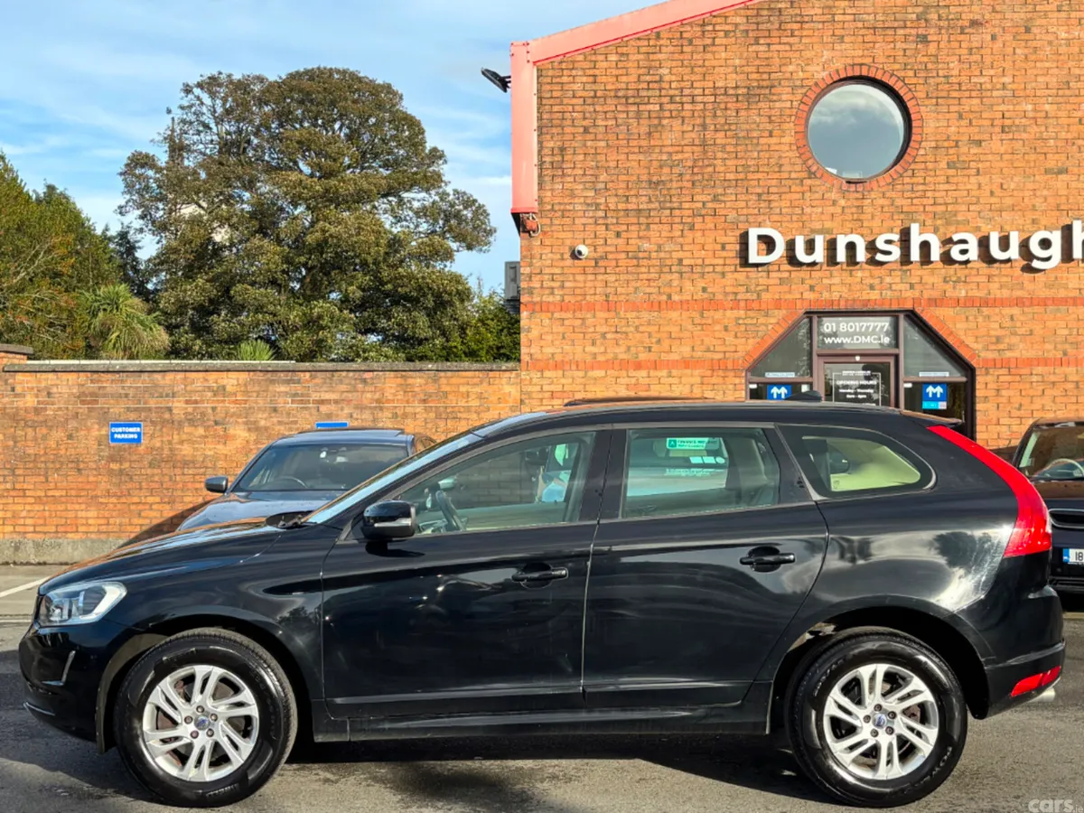 Volvo XC60 Estate, Diesel, 2016, Black