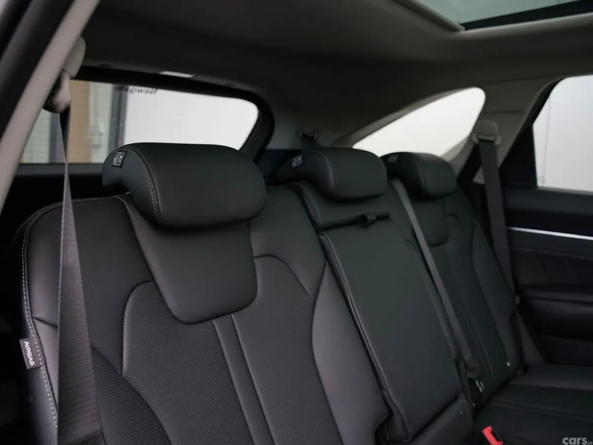 Kia Sorento SUV, Petrol Plug-in Hybrid, 2026, Blue
