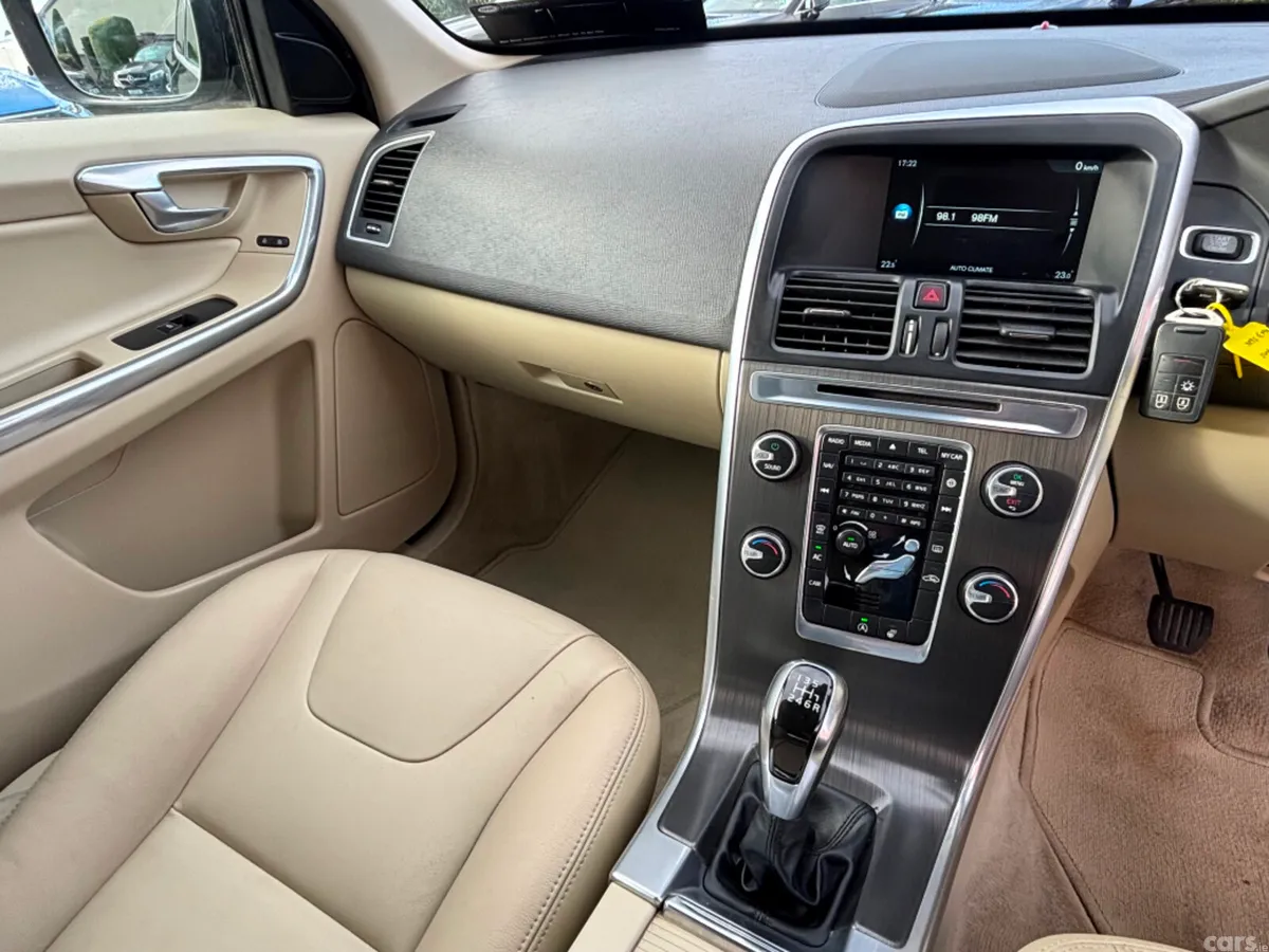 Volvo XC60 Estate, Diesel, 2016, Black