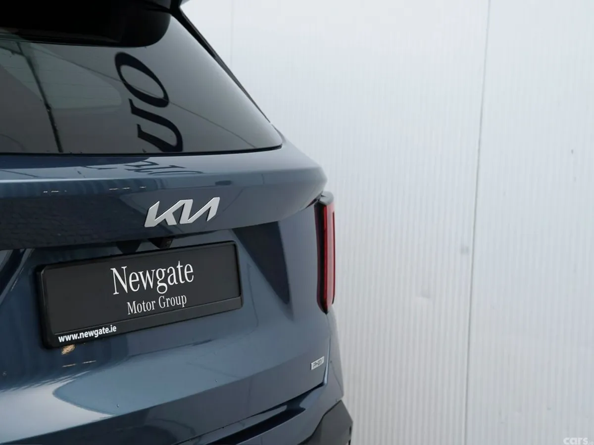 Kia Sorento SUV, Petrol Plug-in Hybrid, 2026, Blue