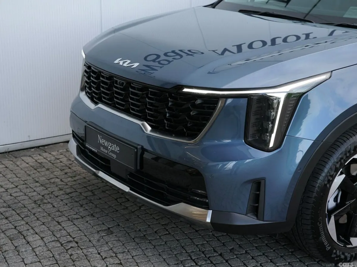 Kia Sorento SUV, Petrol Plug-in Hybrid, 2026, Blue