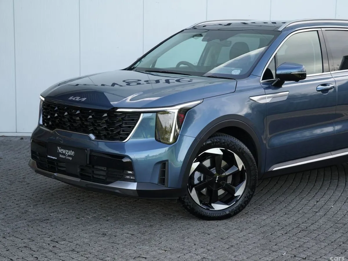 Kia Sorento SUV, Petrol Plug-in Hybrid, 2026, Blue