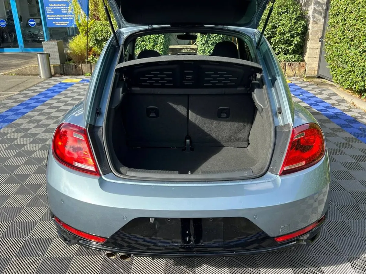 Volkswagen Beetle Hatchback, Petrol, 2017, Grey
