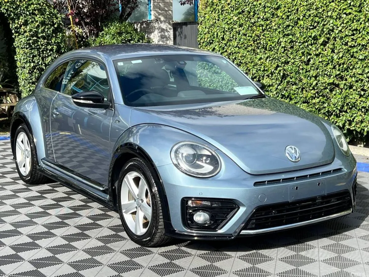 Volkswagen Beetle Hatchback, Petrol, 2017, Grey